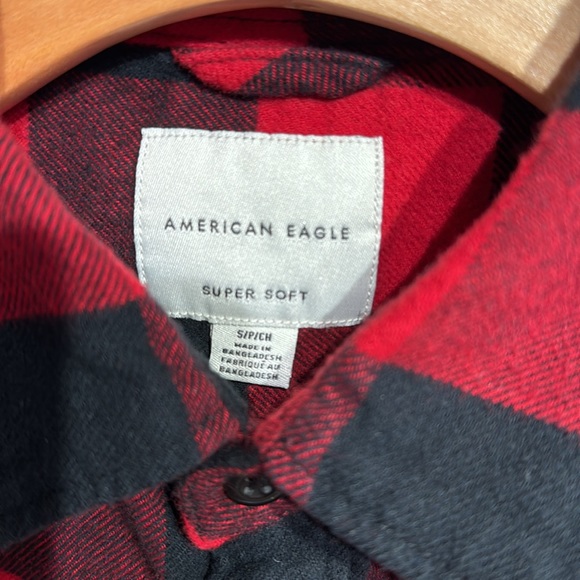 American Eagle Super Soft Flannel - Picture 2 of 2